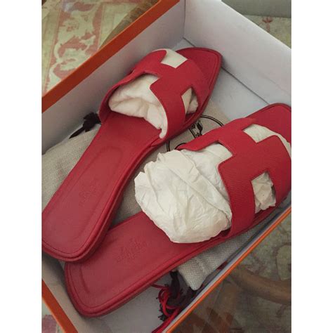 red hermes sandals